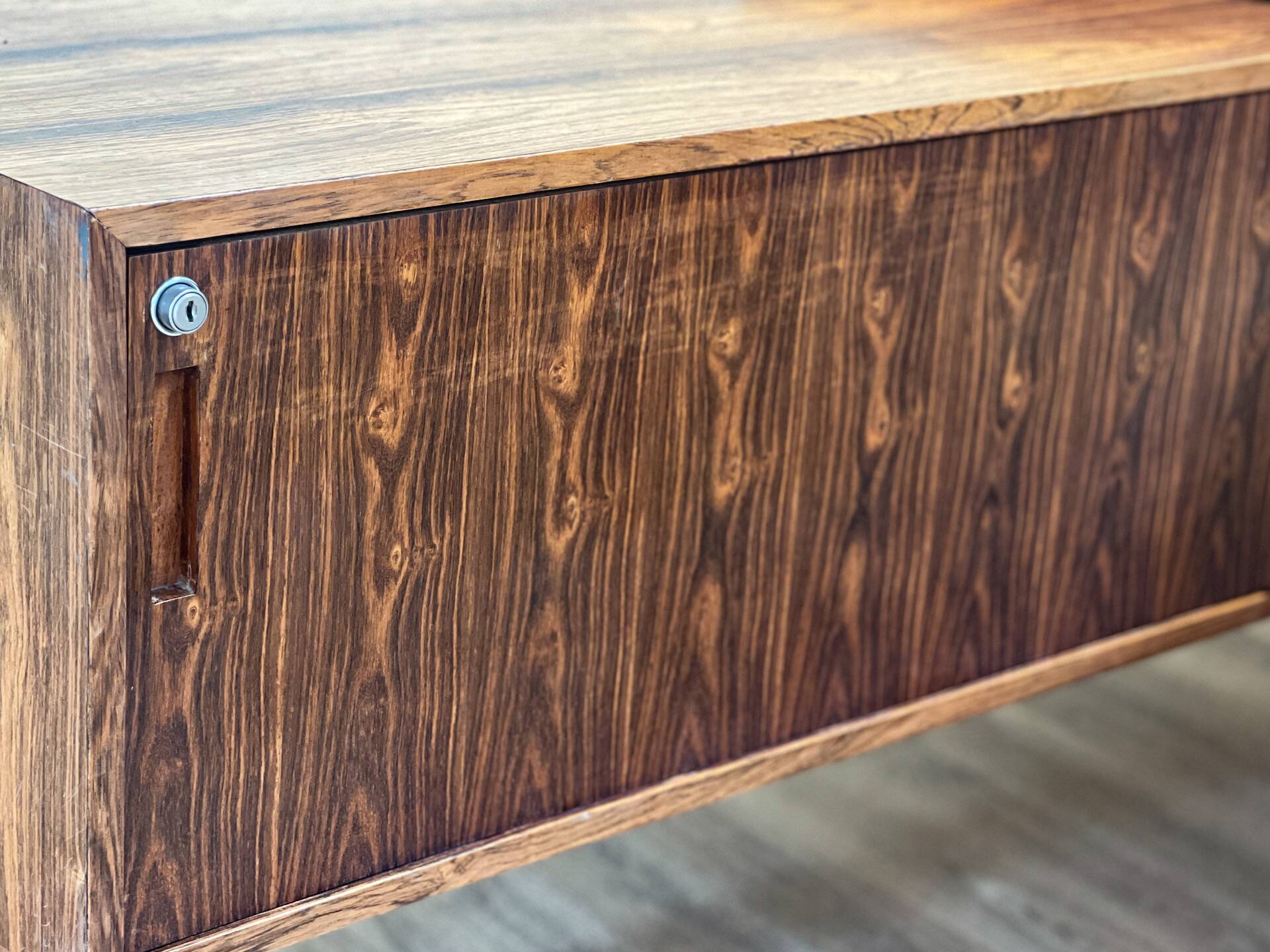 Gordon Russell Desk