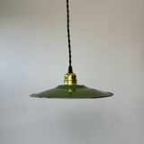 Ancienne suspension emaillee verte  24 cm industriel