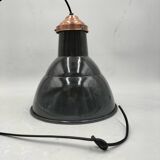 Industrial pendant light