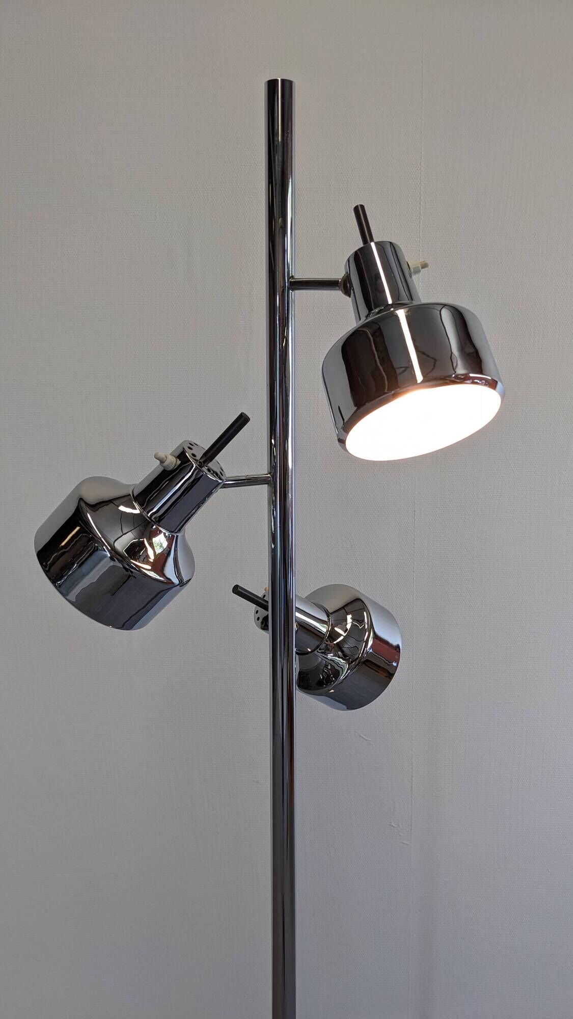 Space age floor lamp with 3 spots by Etienne Fermigier for Monix, France 1970