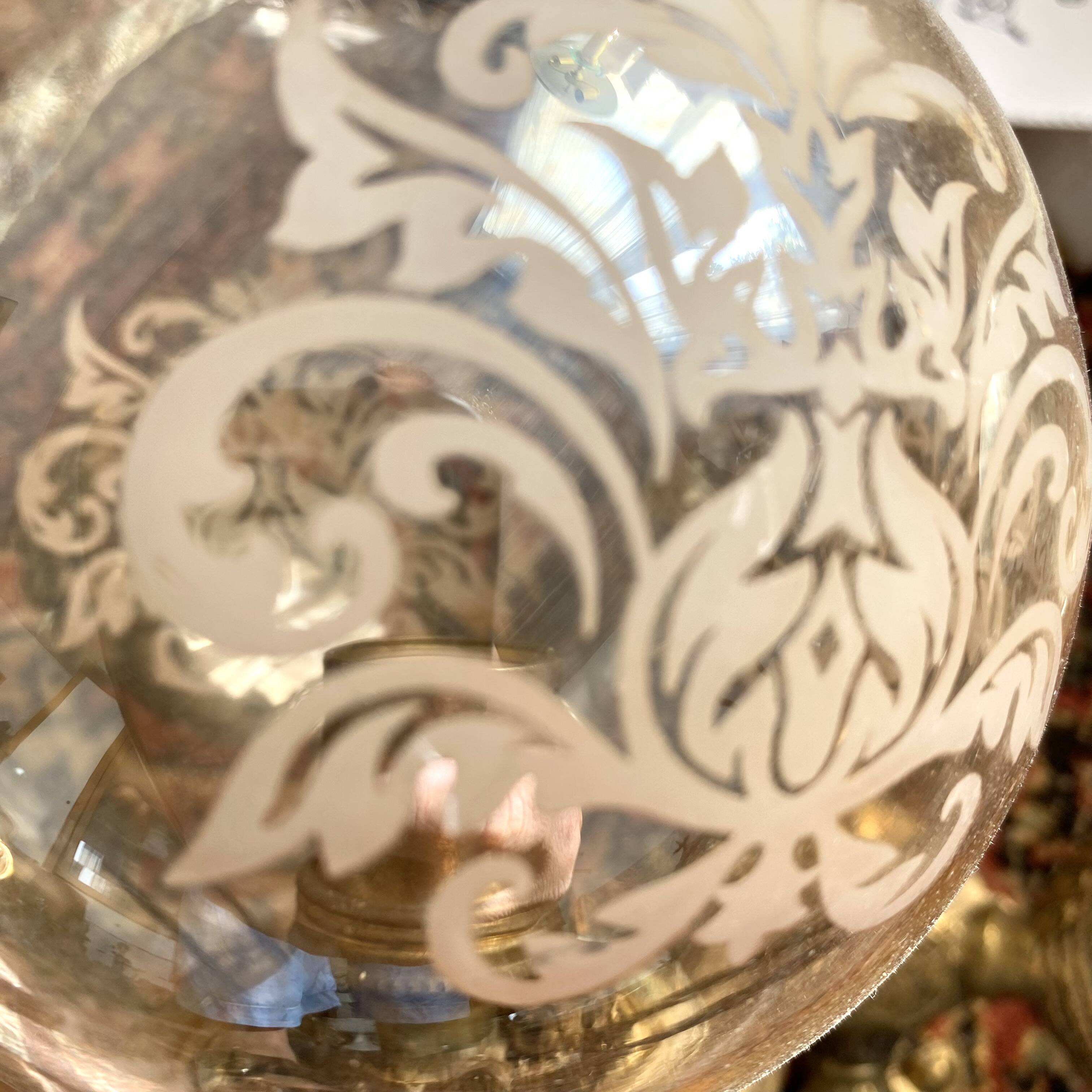 Double retro wall light with etched glass