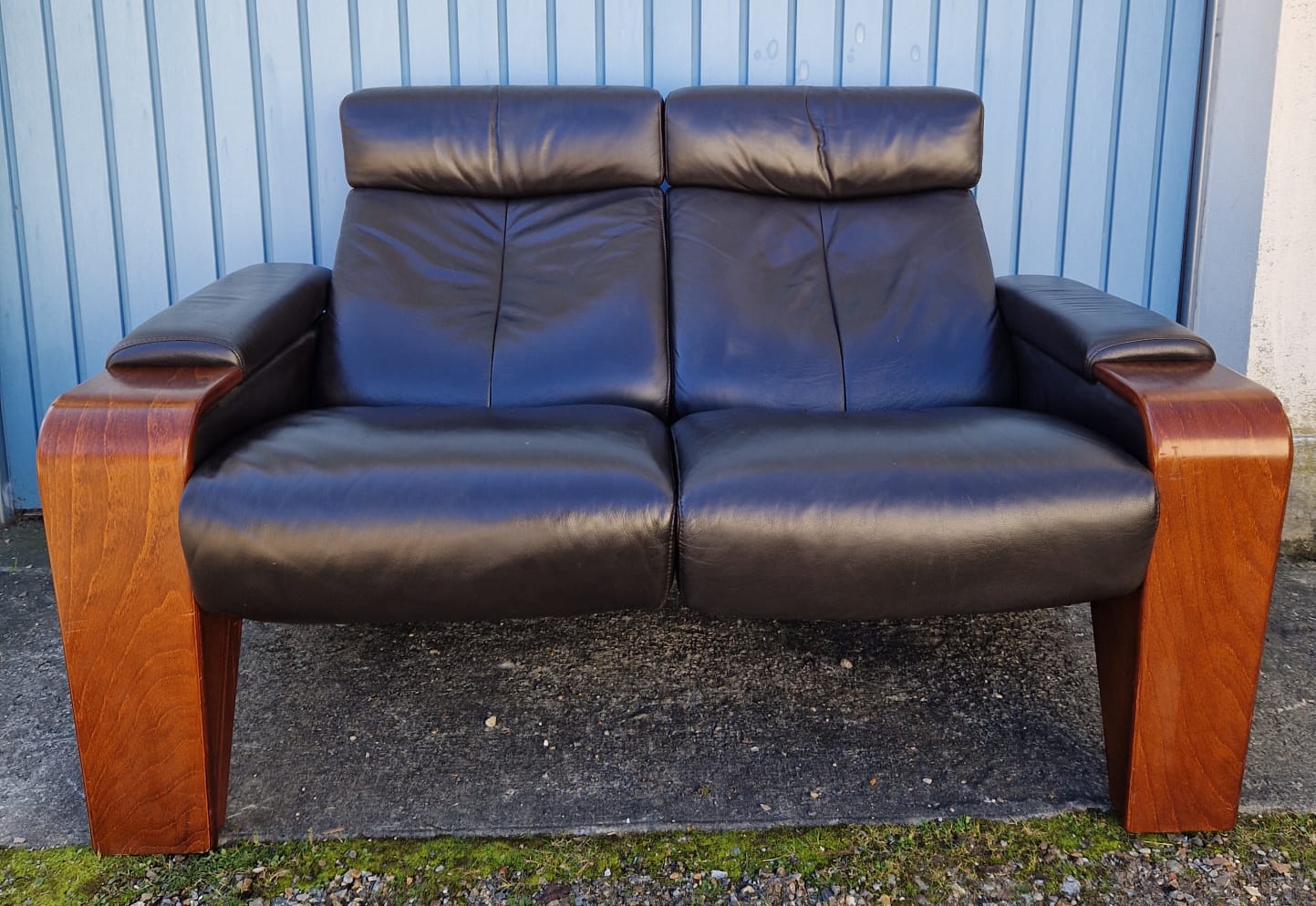Stressless leather sofa