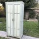 Armoire parisienne verte à panneaux vintage 1940/1950