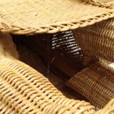 Elephant bass table in rattan.