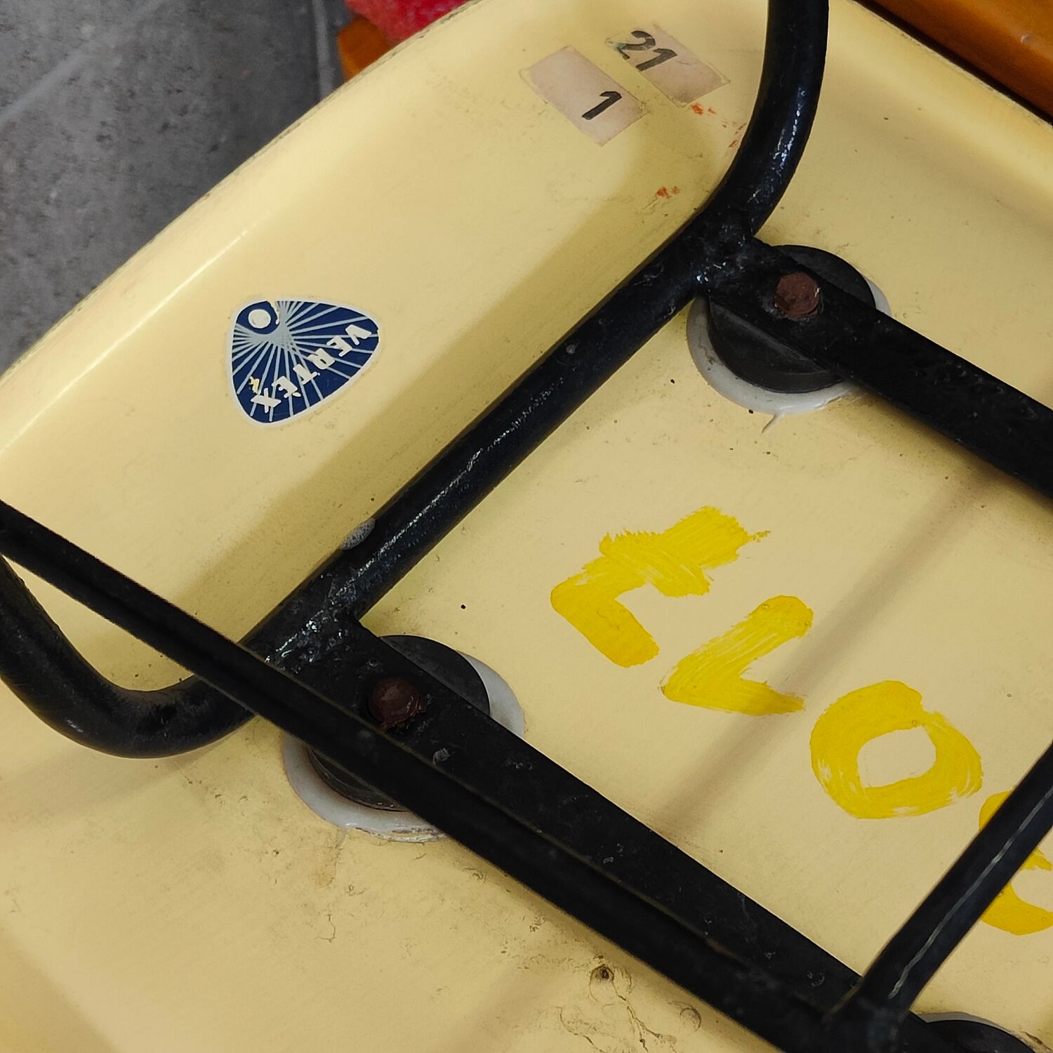 Set of 4 fiber and metal chairs by Miroslav Navratil for Vertex 1960