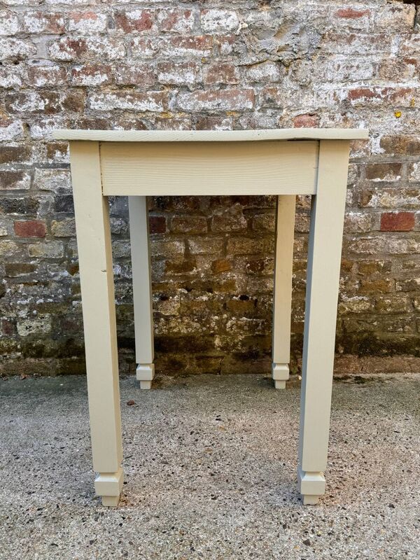 Table d’appoint, petit bureau revisité