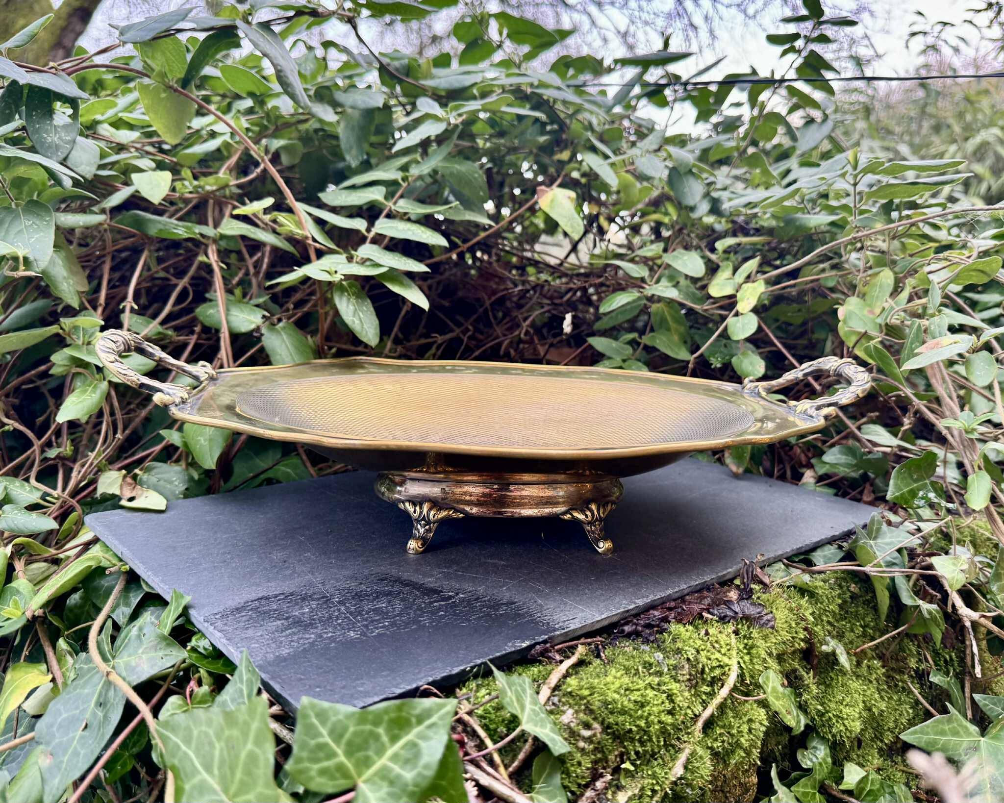 Baroque pedestal centrepiece