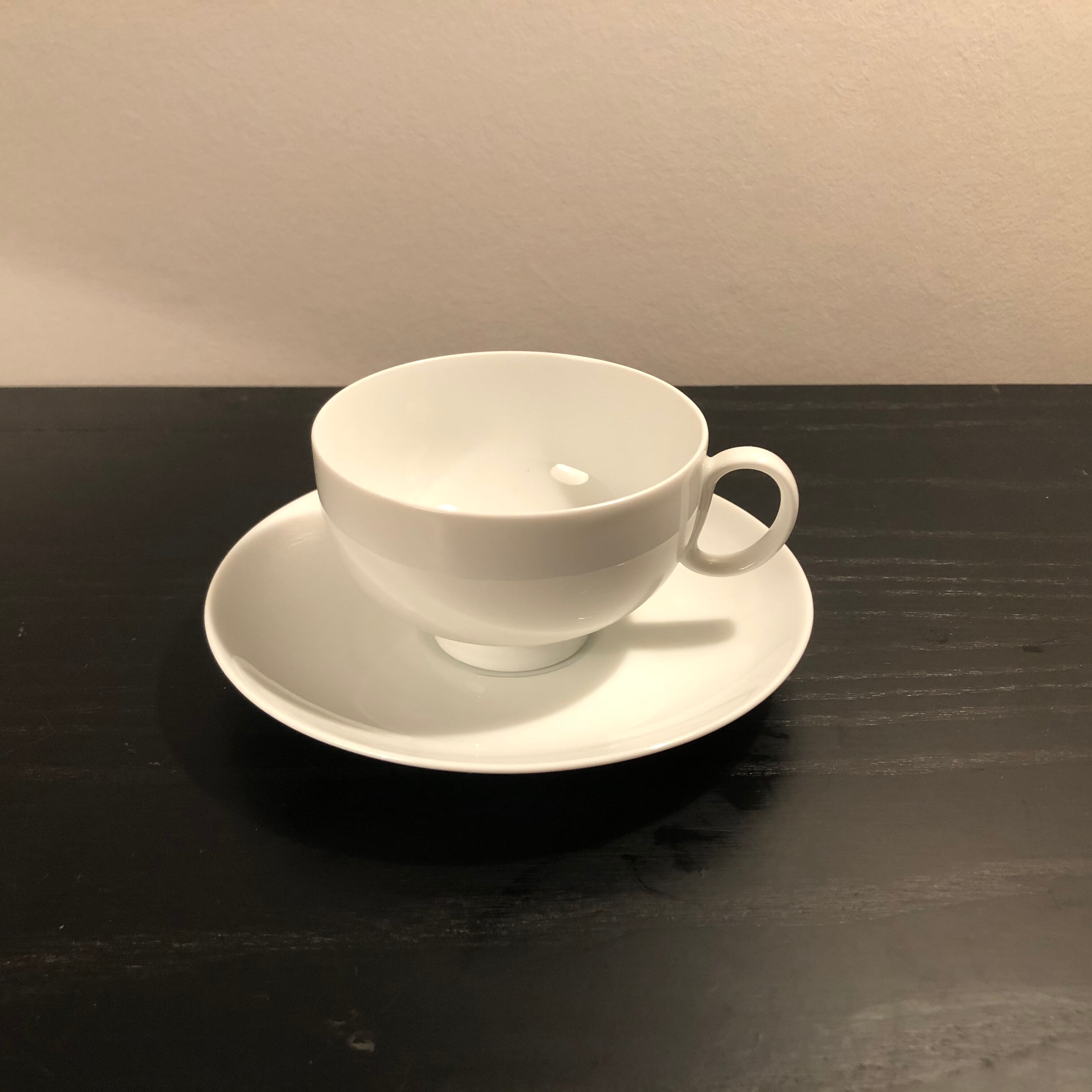 Porcelain tea cups