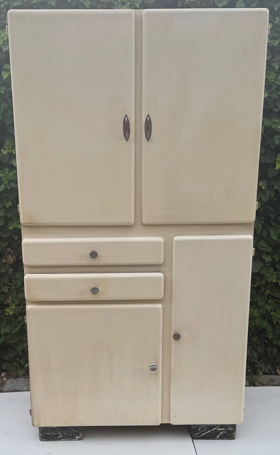50s kitchen sideboard