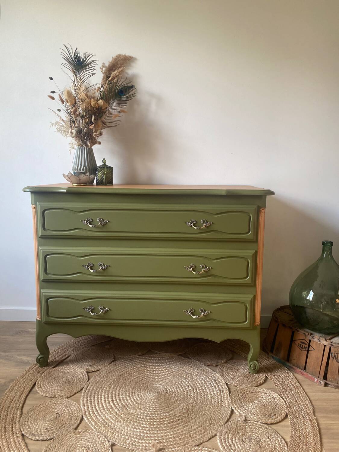 3-drawer chest of drawers redesigned in woody green and wood