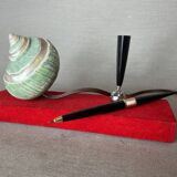 Desk pen set with sea shell lamp