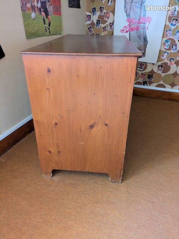 Small wooden buffet