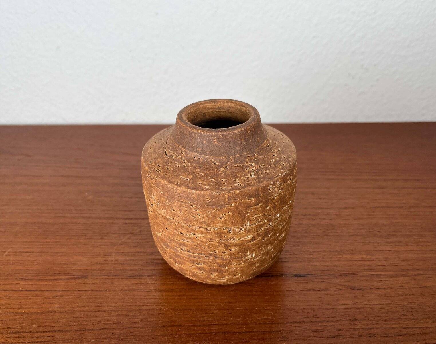 Modern West German ceramic vase from the mid-century by Ü-Keramik Übelacker, 1960s.