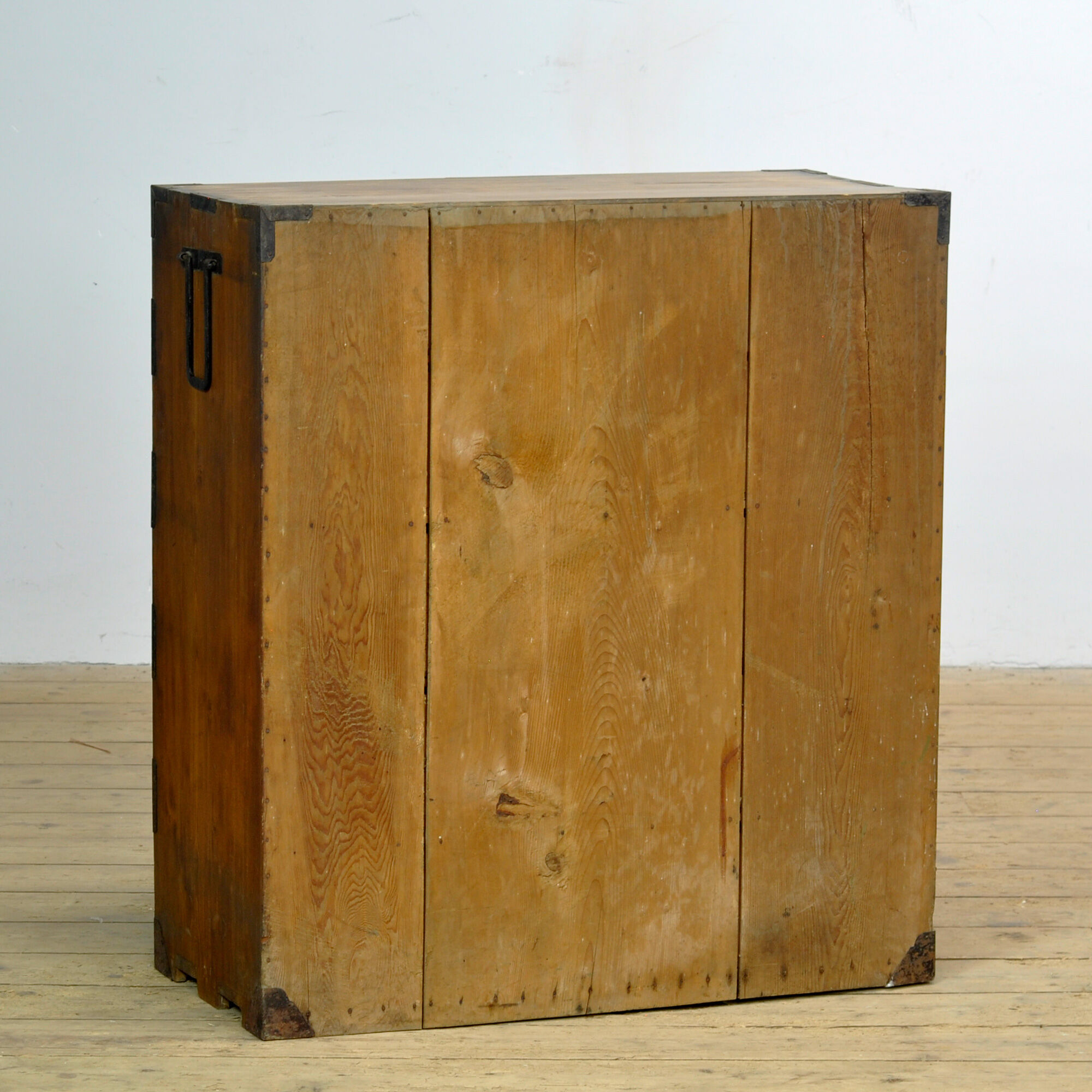 Japanese Tansu chest of drawers, circa 1870