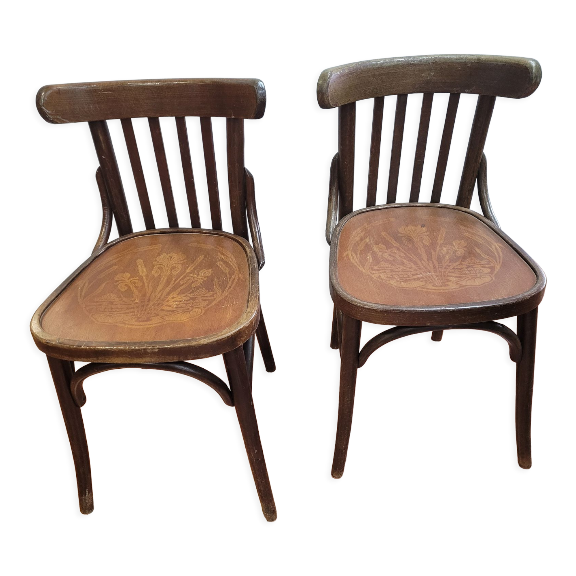 Paire de chaises de bistrot anciennes déco sur le dessus 8
