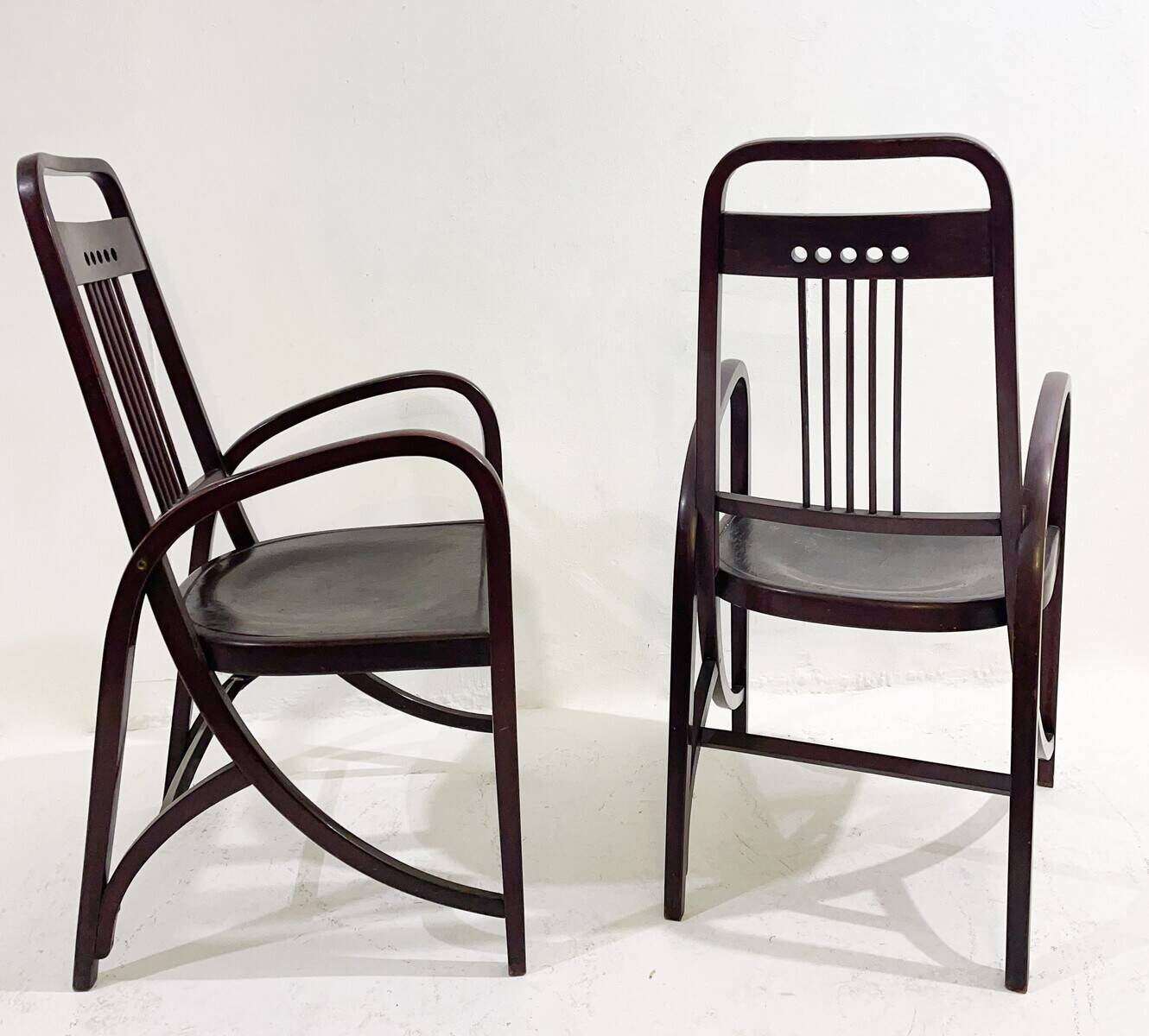 Pair of Armchairs Mod 1511 by Thonet, 1900s