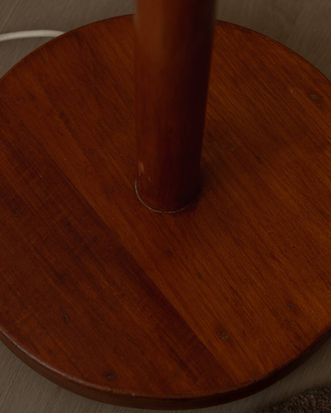 Lampe de sol en teck vintage avec abat-jour en tissu, années 1960-70.