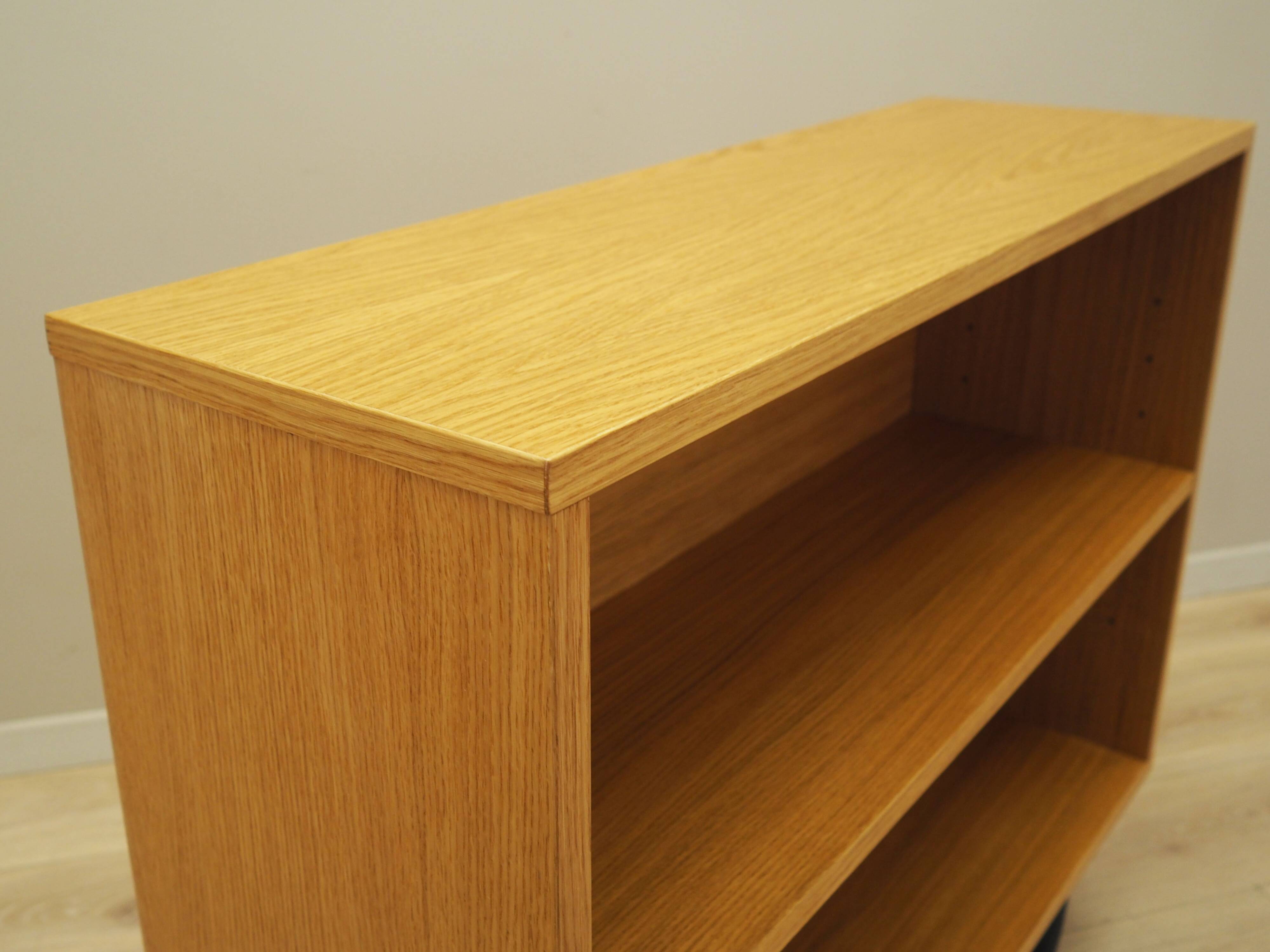 Oak bookcase, Danish design, 1990s, production: Denmark