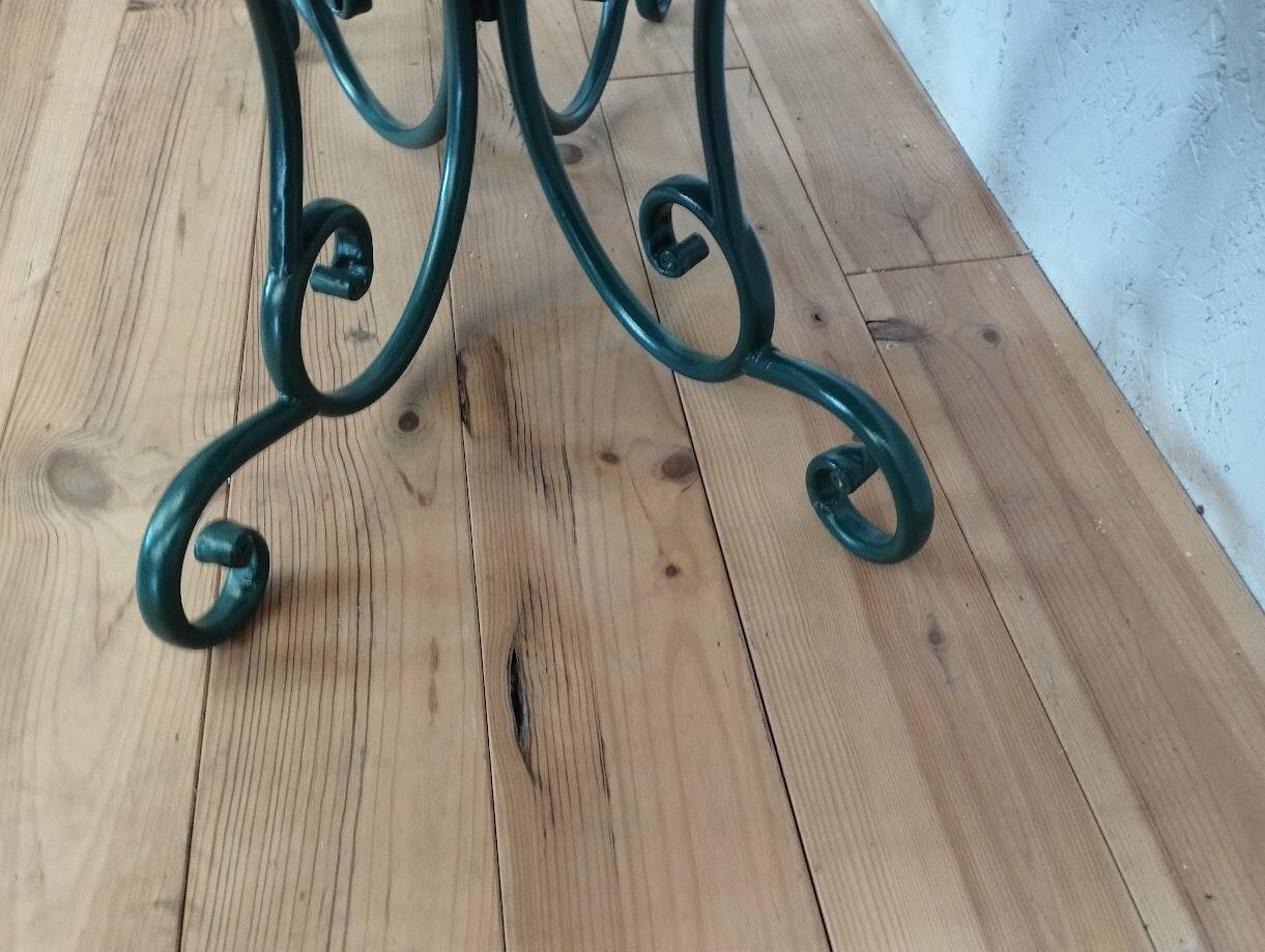 Garden coffee table
