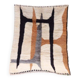 Handmade Berber rug, size 160 x 240 cm