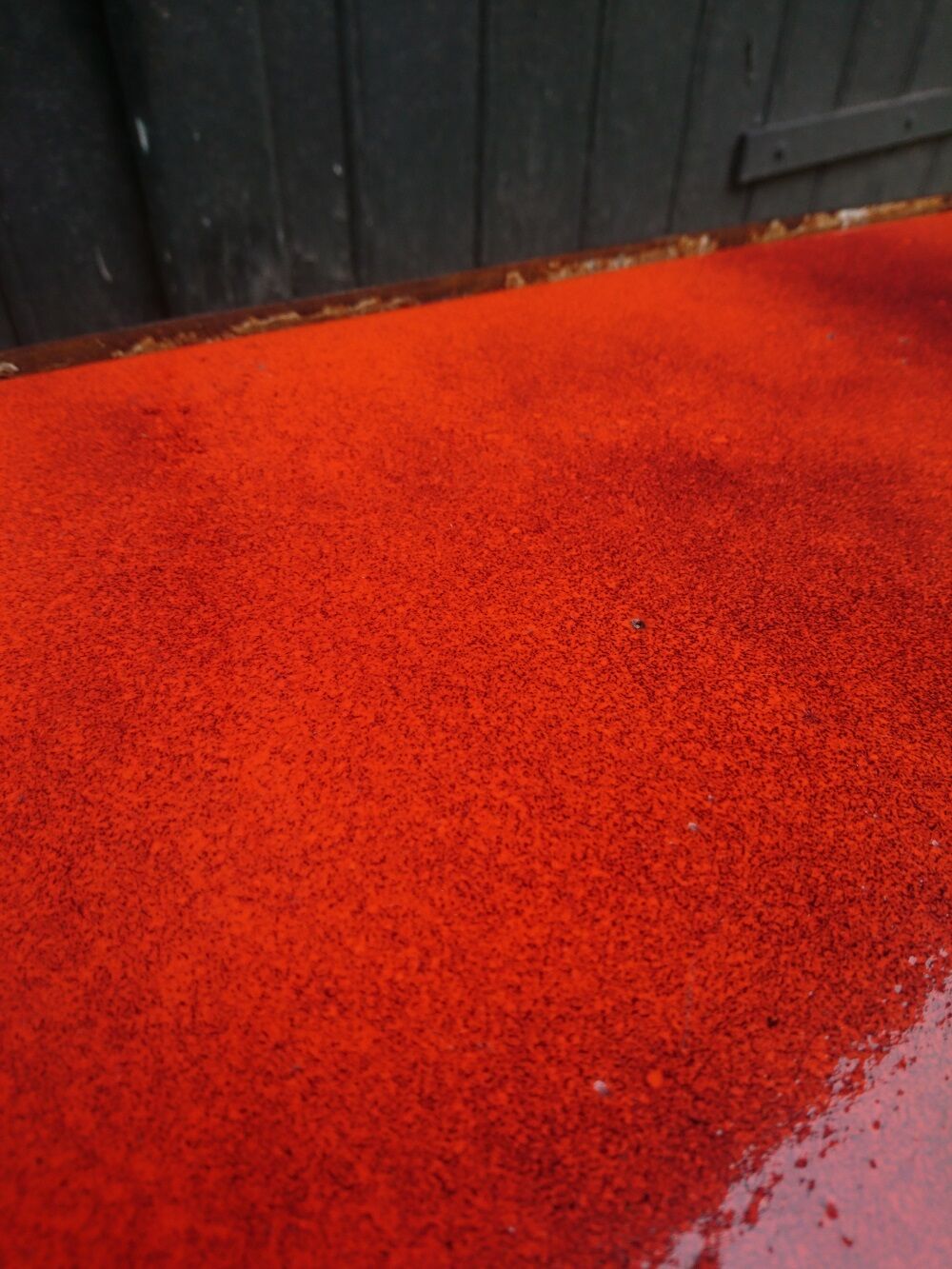 Table basse en lave émaillé orange des années 70