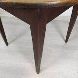 Round farm table