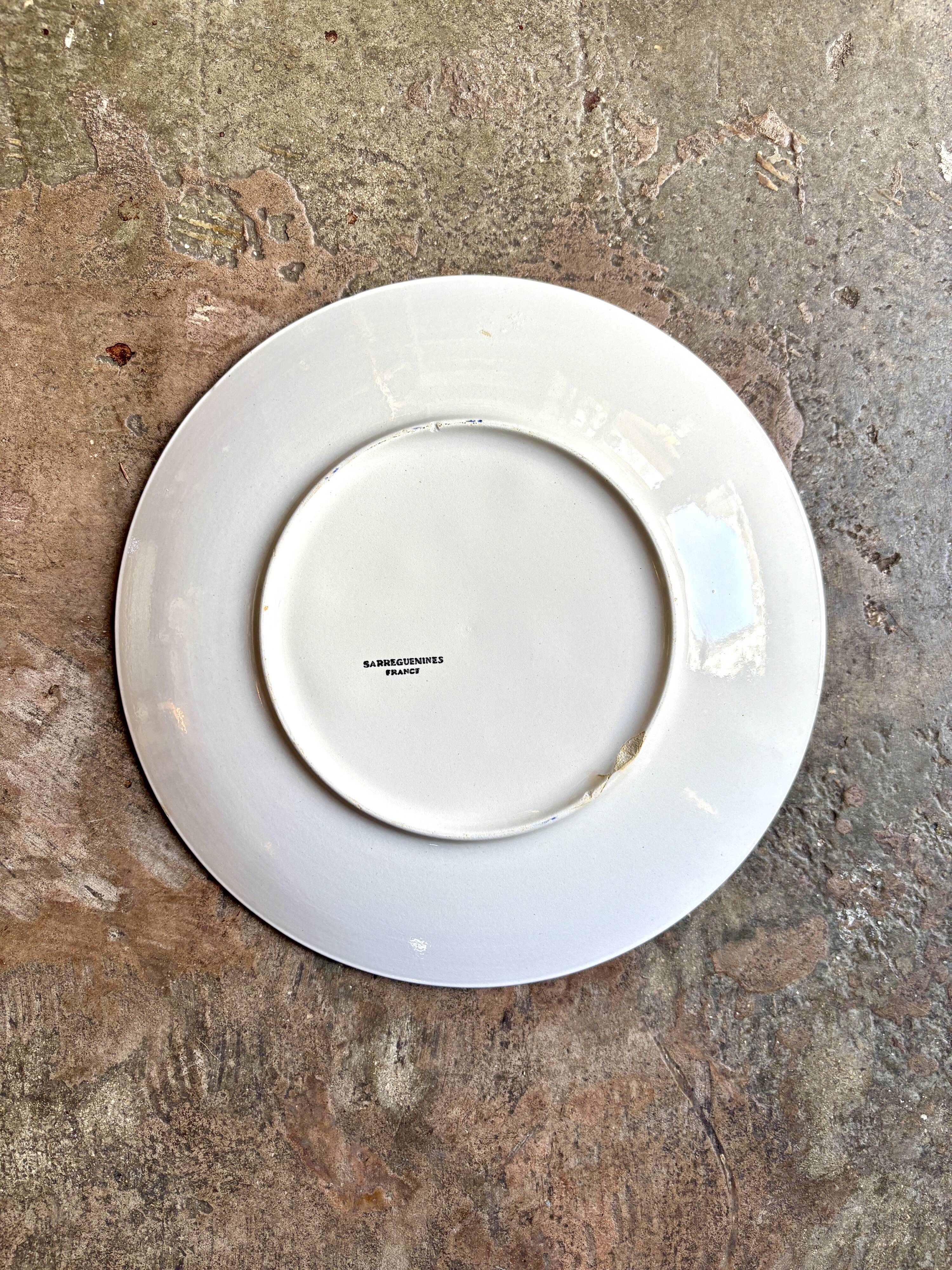Sarreguemines blue and white earthenware flat plate