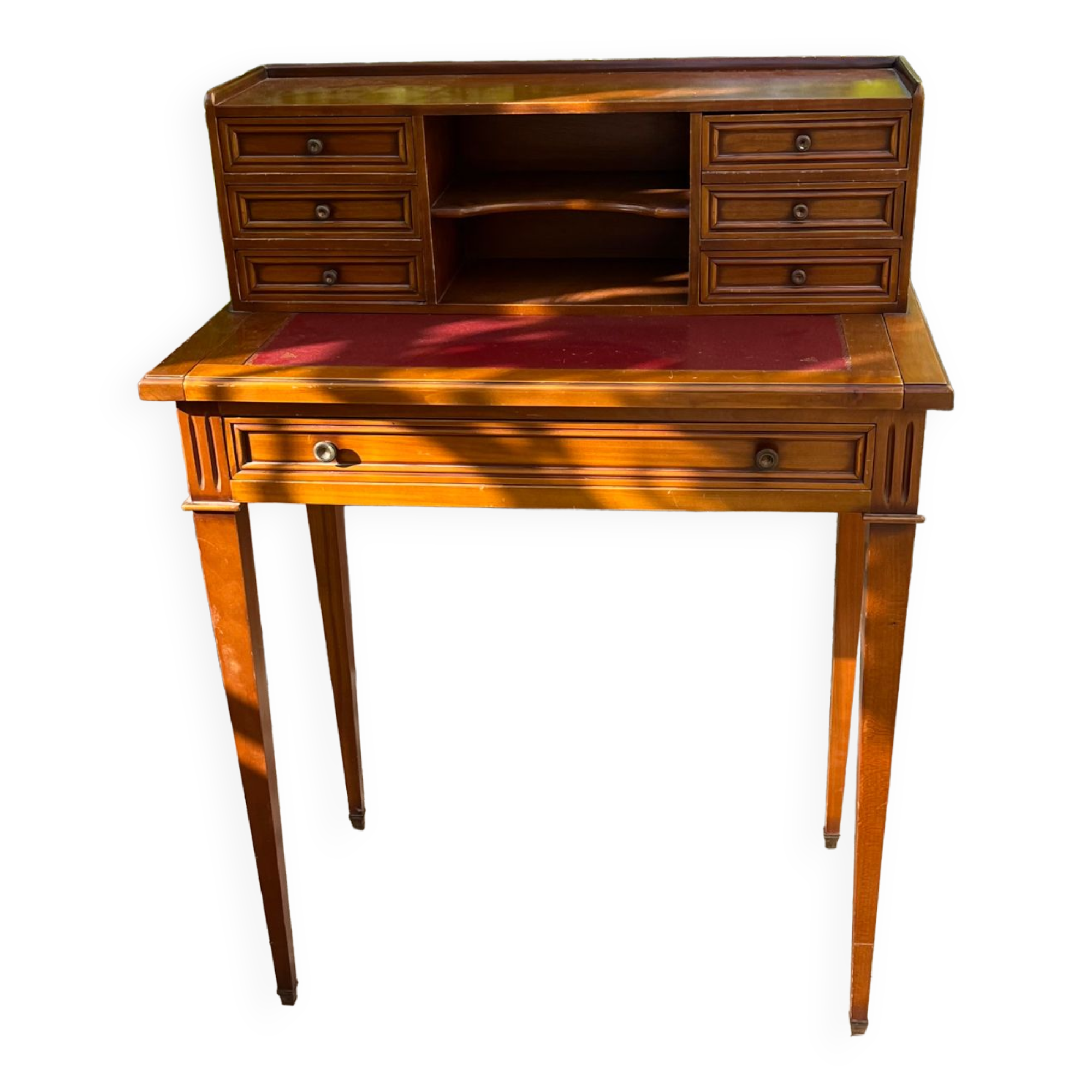 Small office old happiness of the day