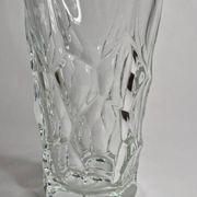 Vase en cristal de Sèvres à motif de verre grugé, 26 cm
