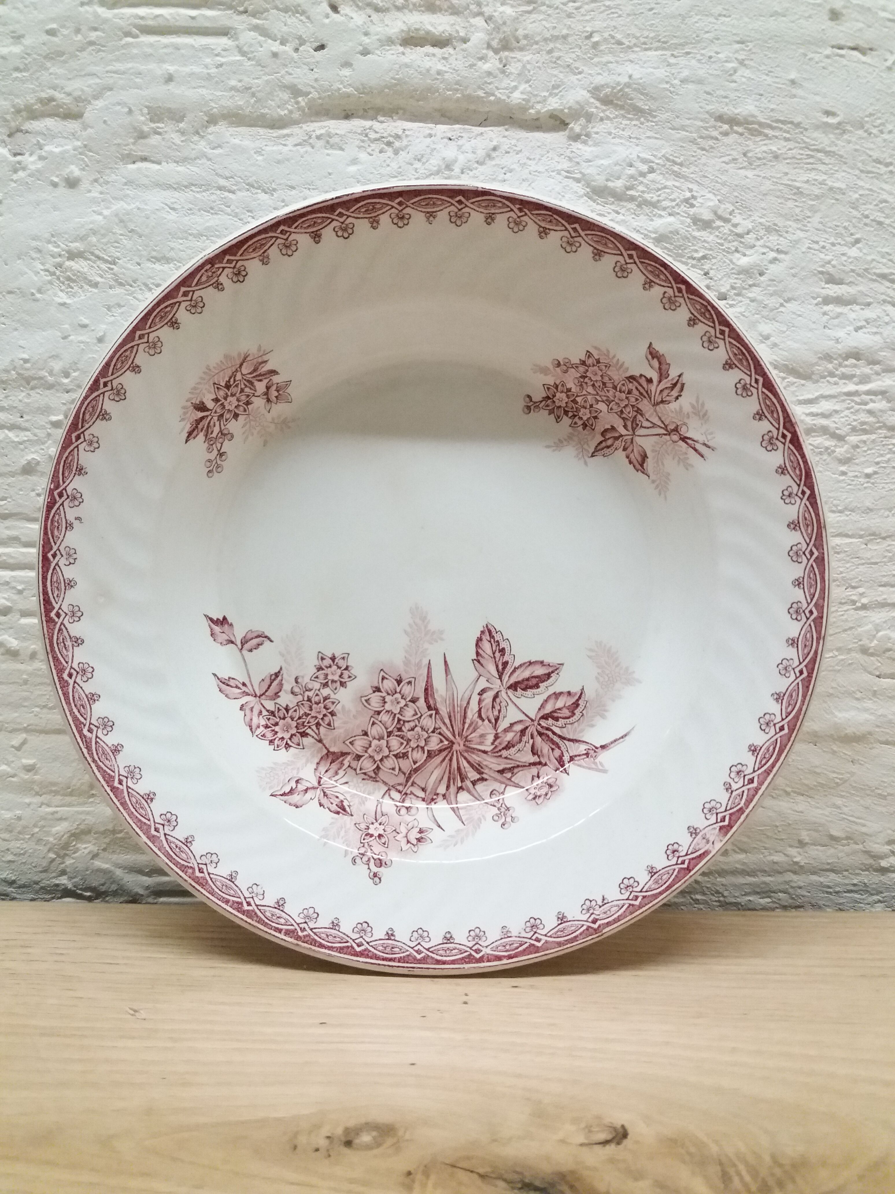 Iron Earth Round Dish