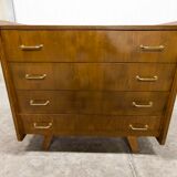 Dresser 1960
