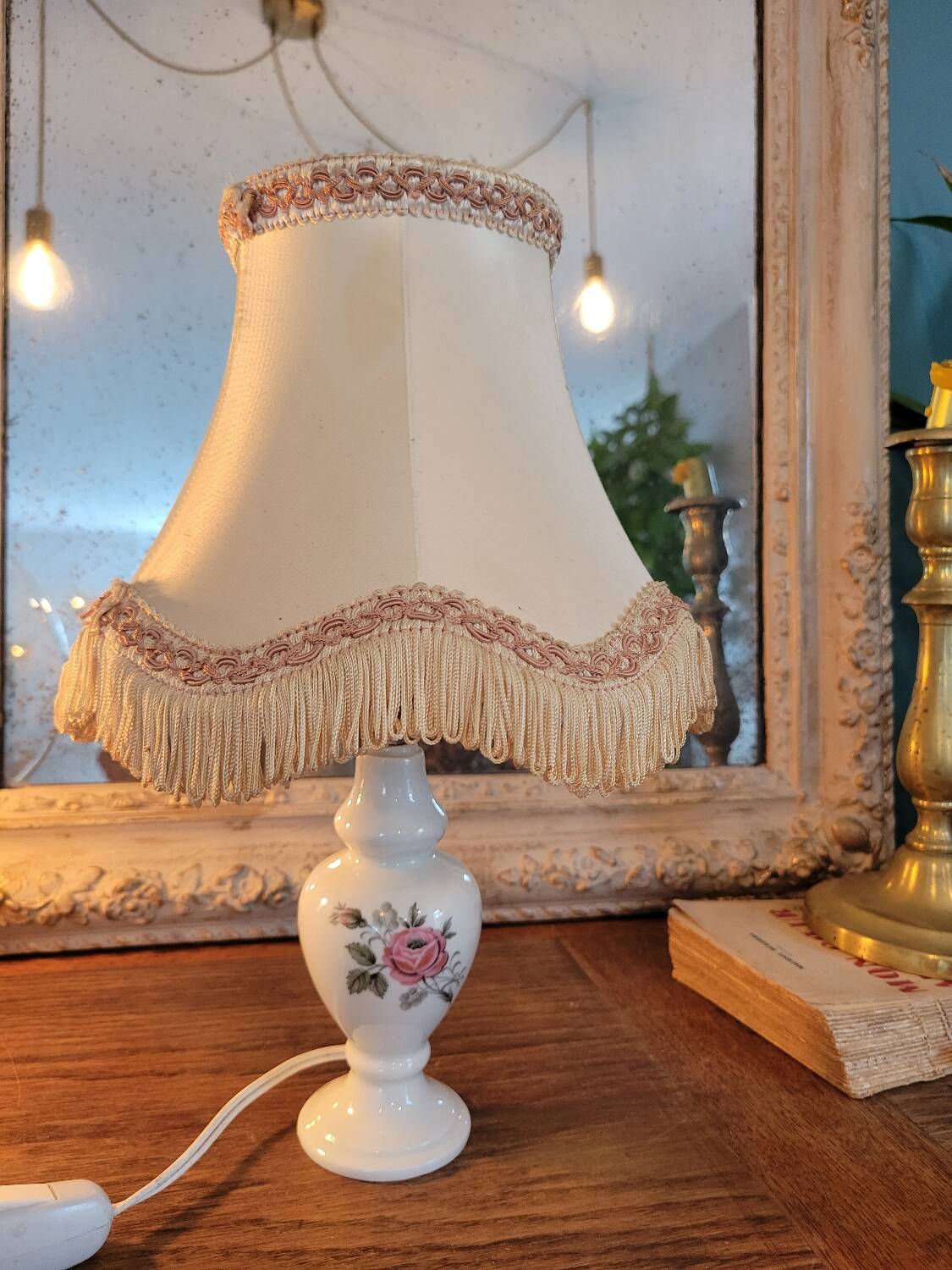 Porcelain bedside lamp