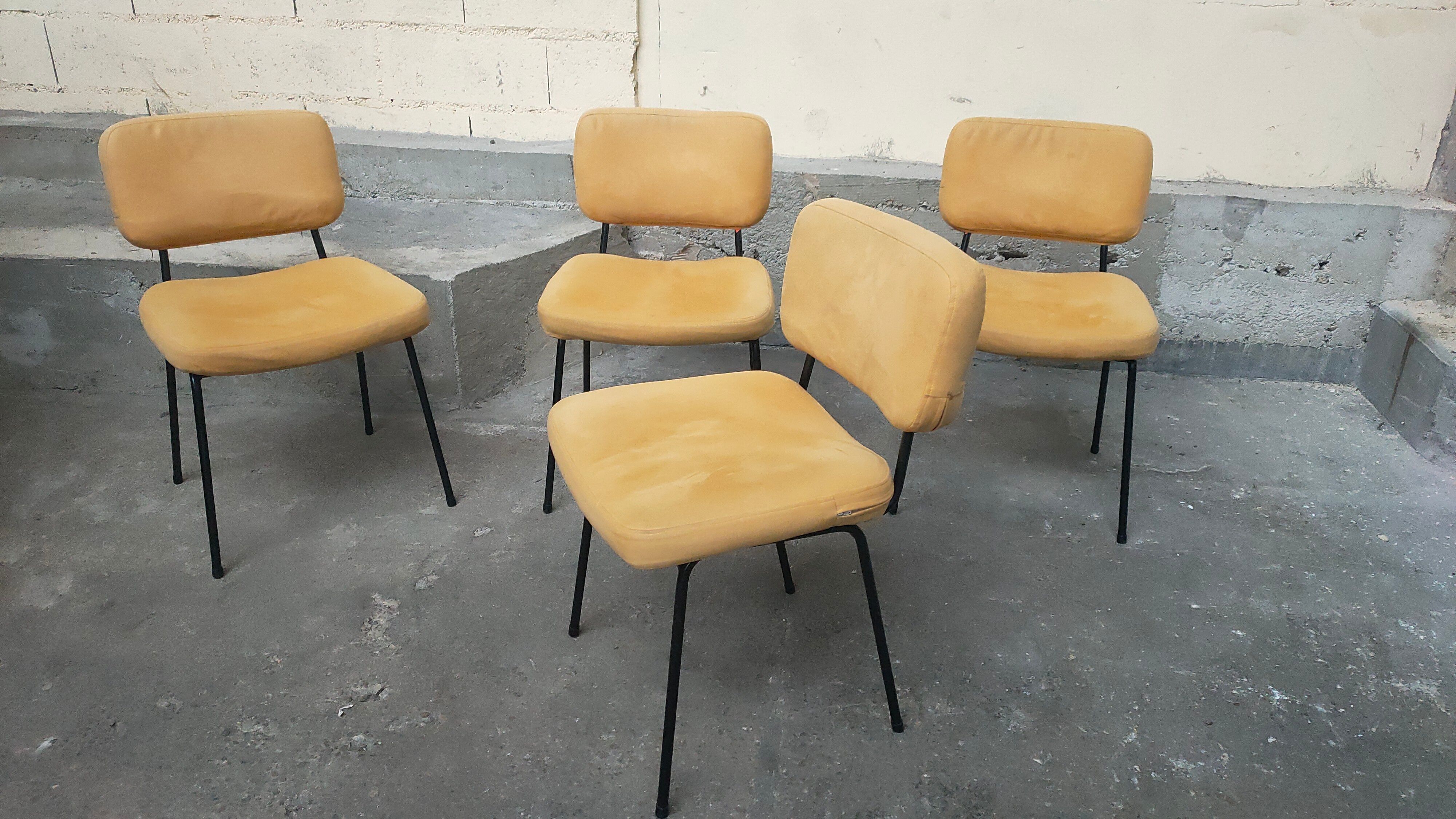 Set de 4 André Simard chairs