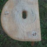 tripod milking stool