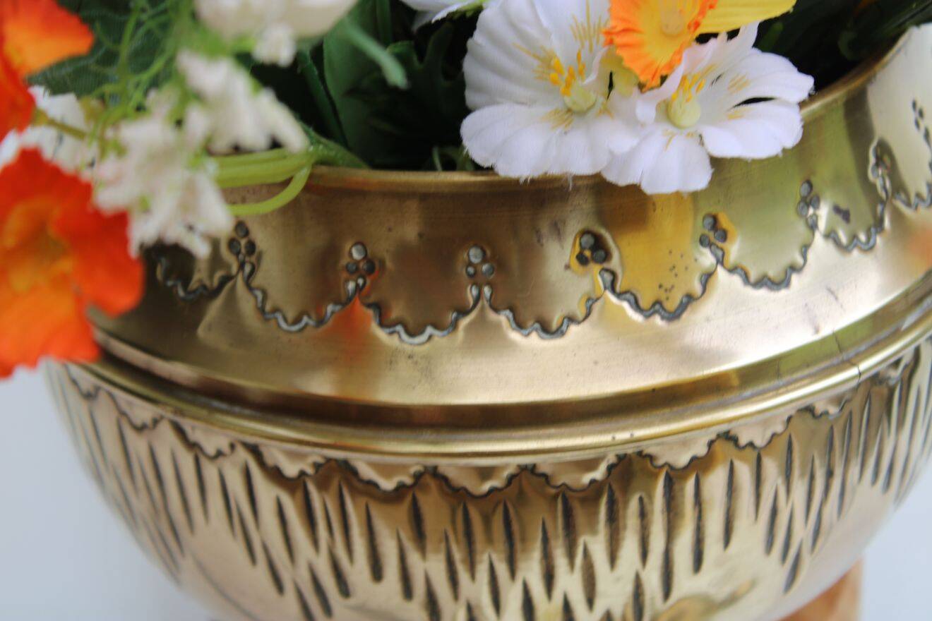 Golden brass cache-pot