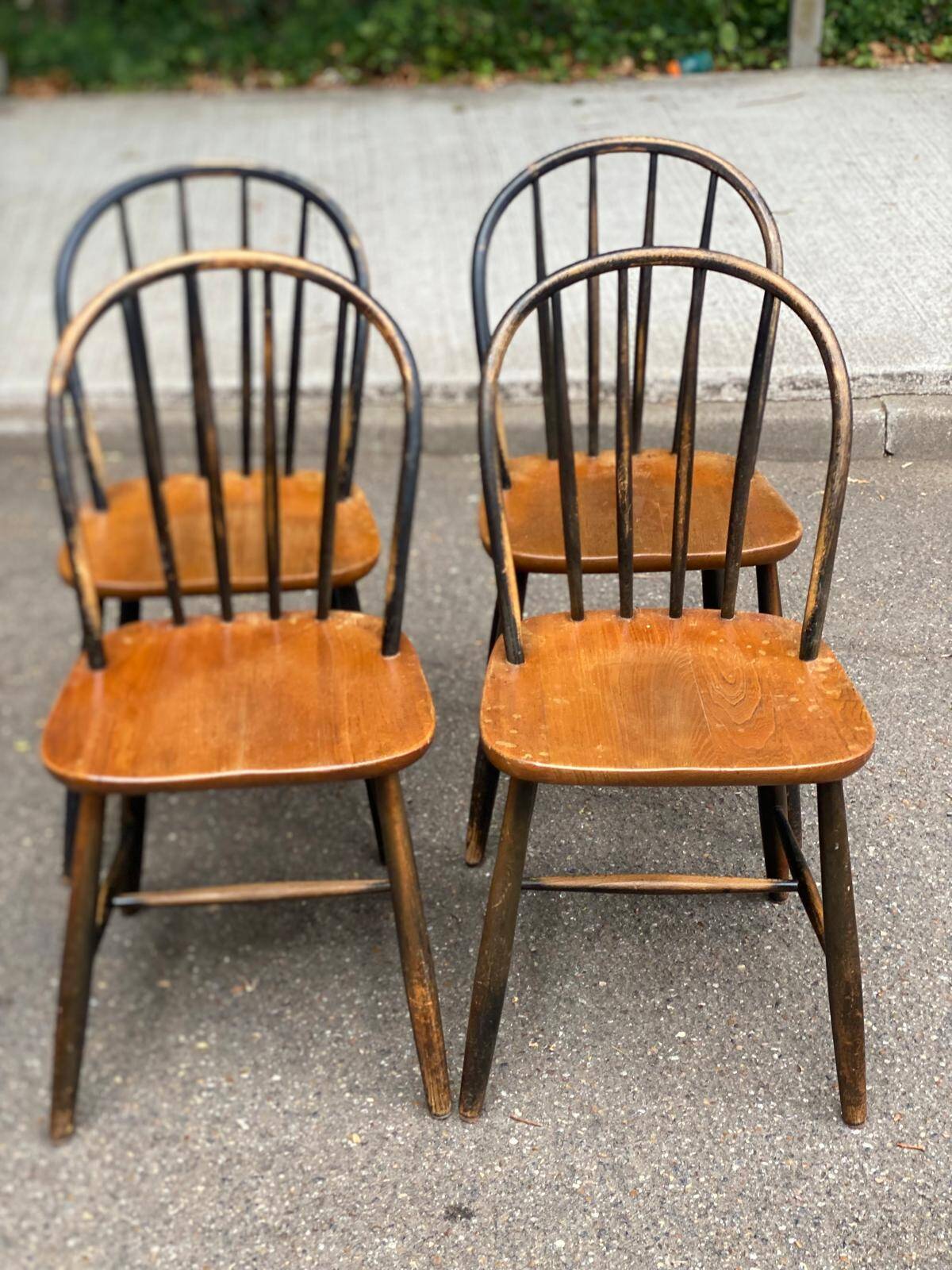Set of 4 vintage spindle chairs in Windsor/Scandinavian style.