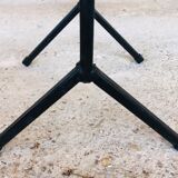 Wall system has 6 Scandinavian modular shelves