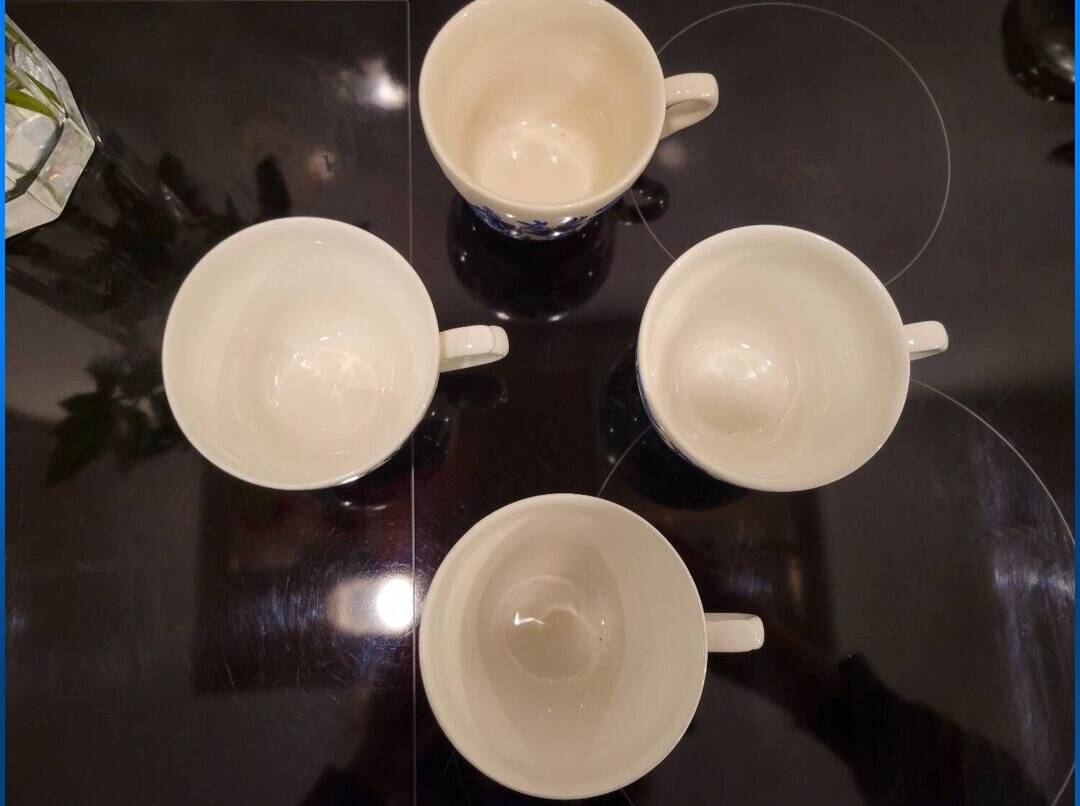 4 English porcelain cups