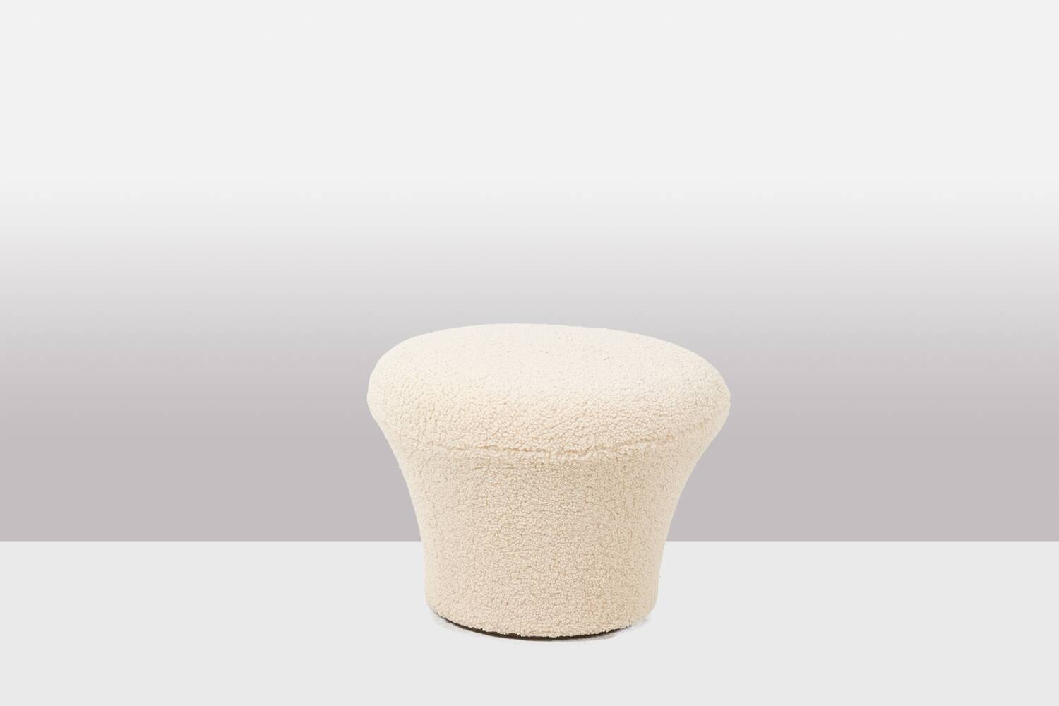 Pierre Paulin for Artifort. Ottoman "F560 Mushroom". 1960s.