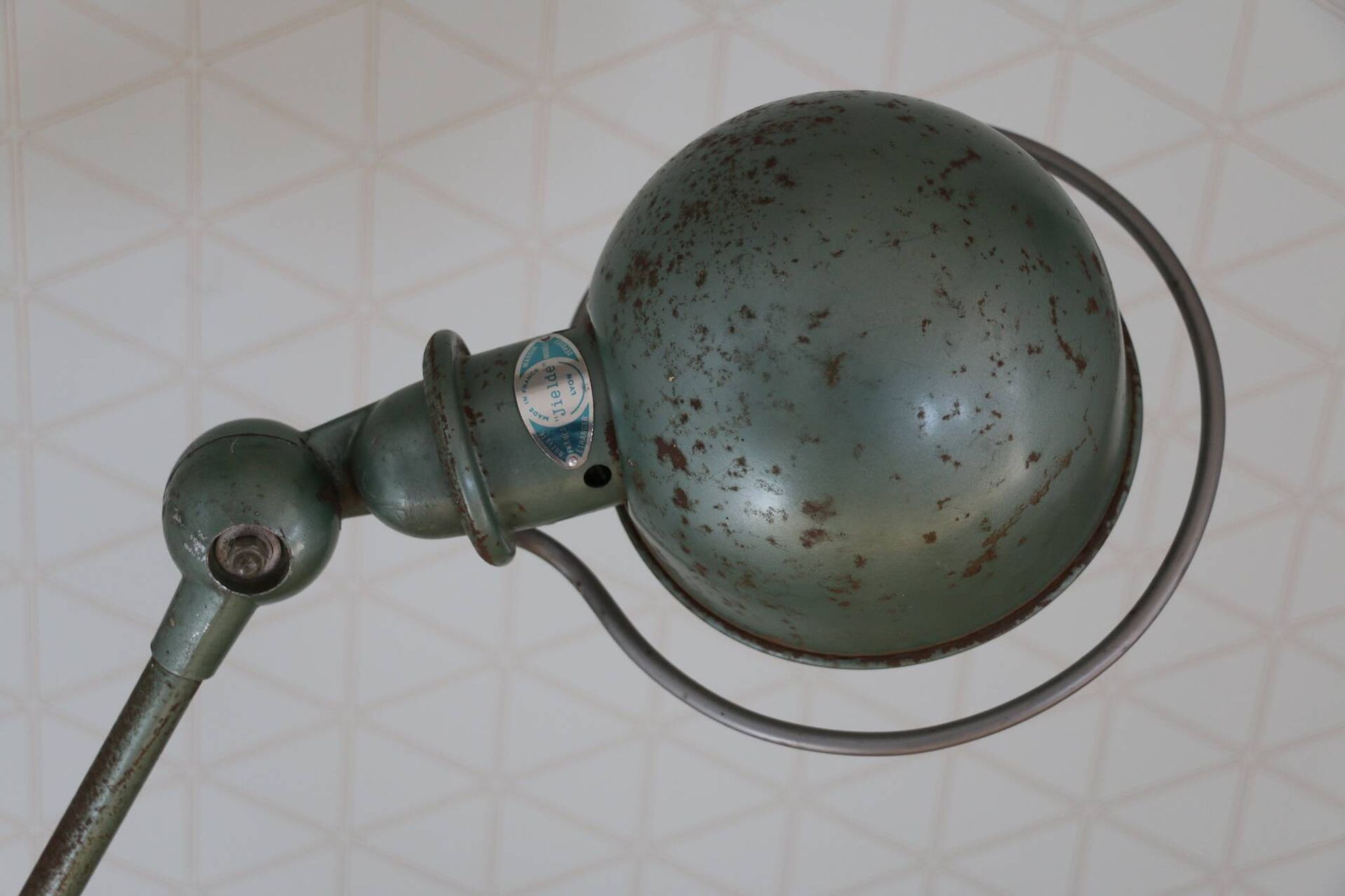 JIELDE 2-arm green lamp, 1960s square foot