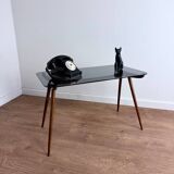 Coffee table in wood and smoked glass