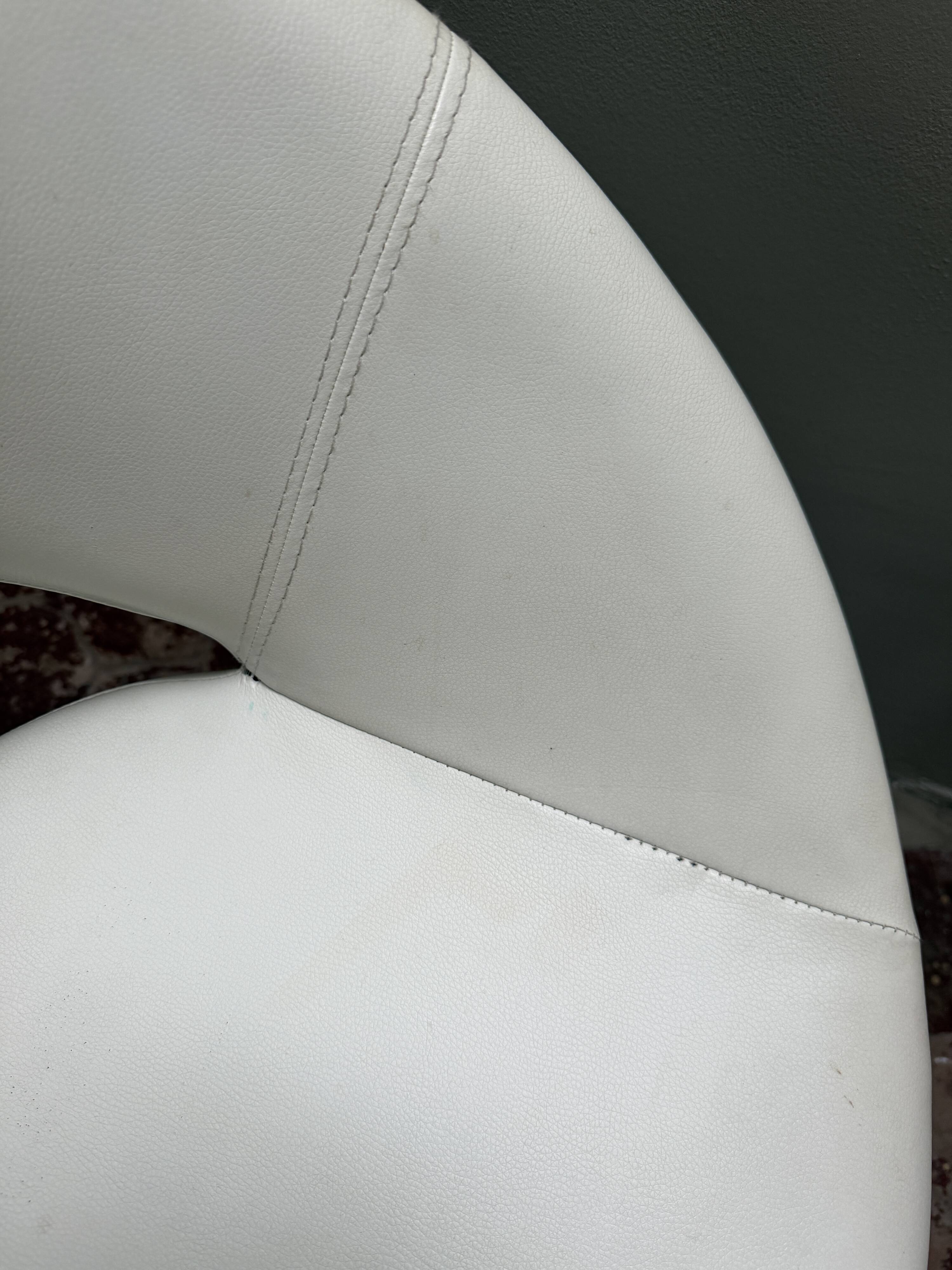 Pair of vintage white swivel armchairs in tulip style.