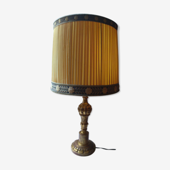 Golden wood foot lamp