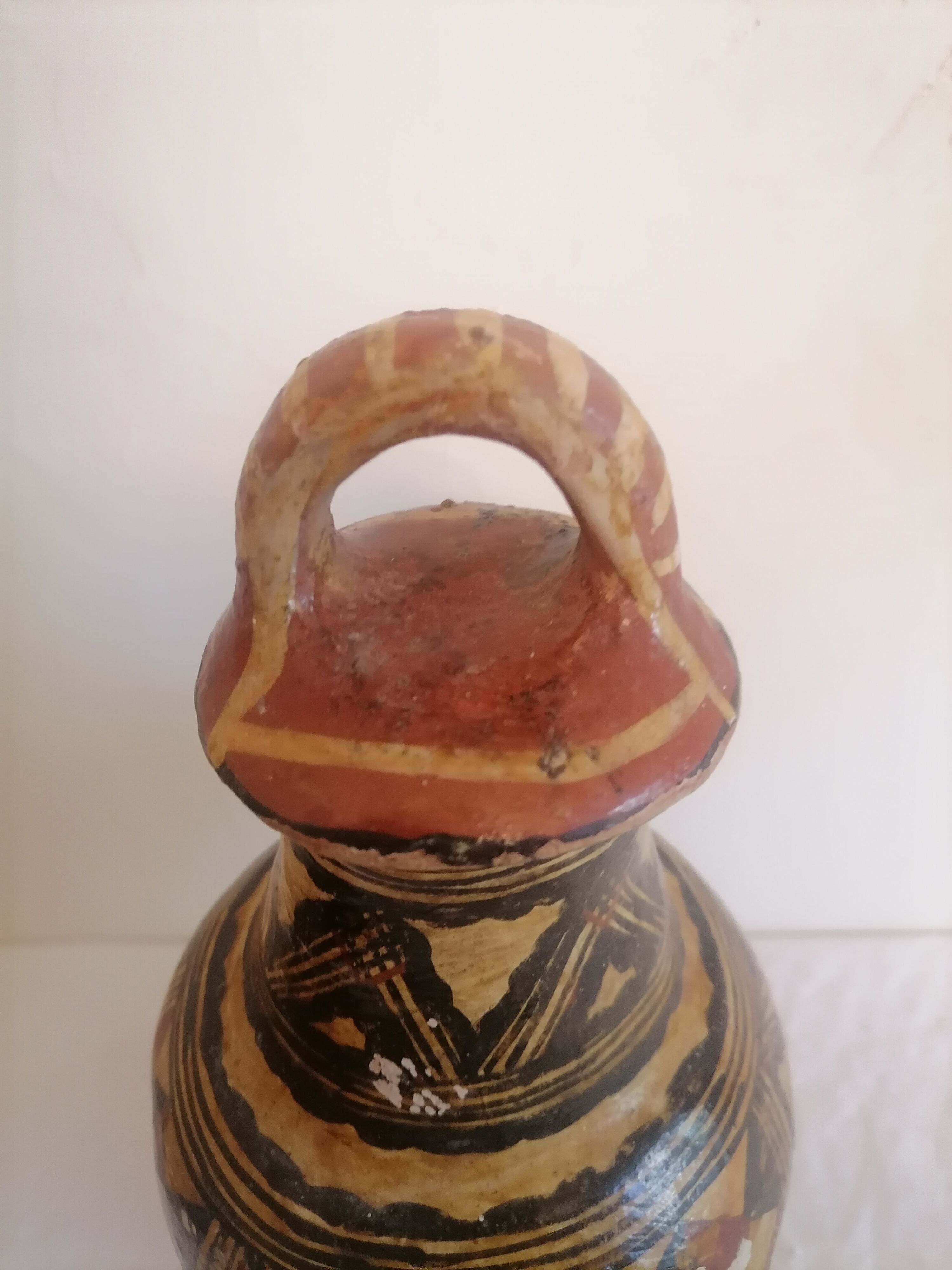 Old bottle, Kabyle pottery