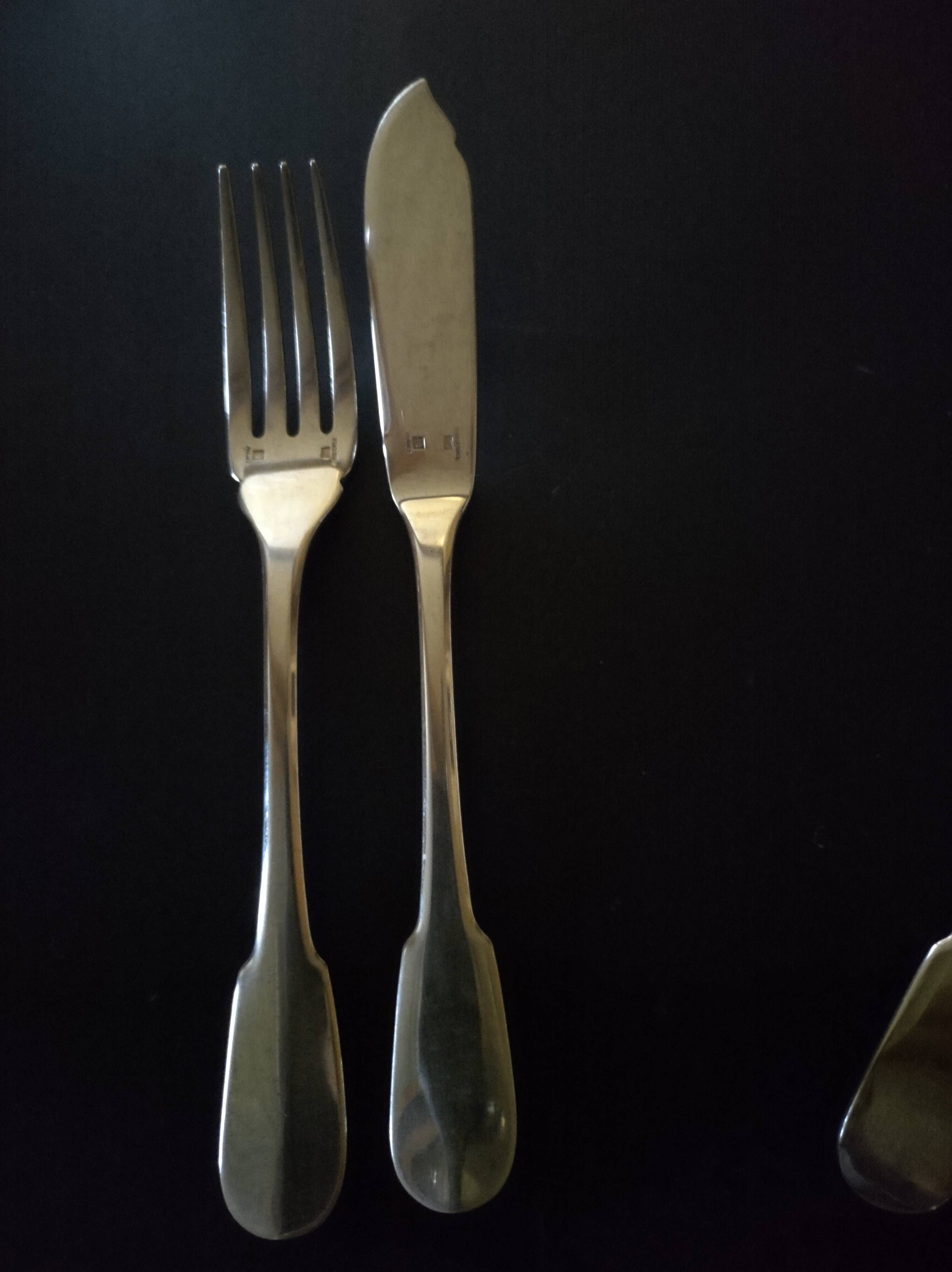 Set of 8 fish cutlery cristofle france model cluny uniplat