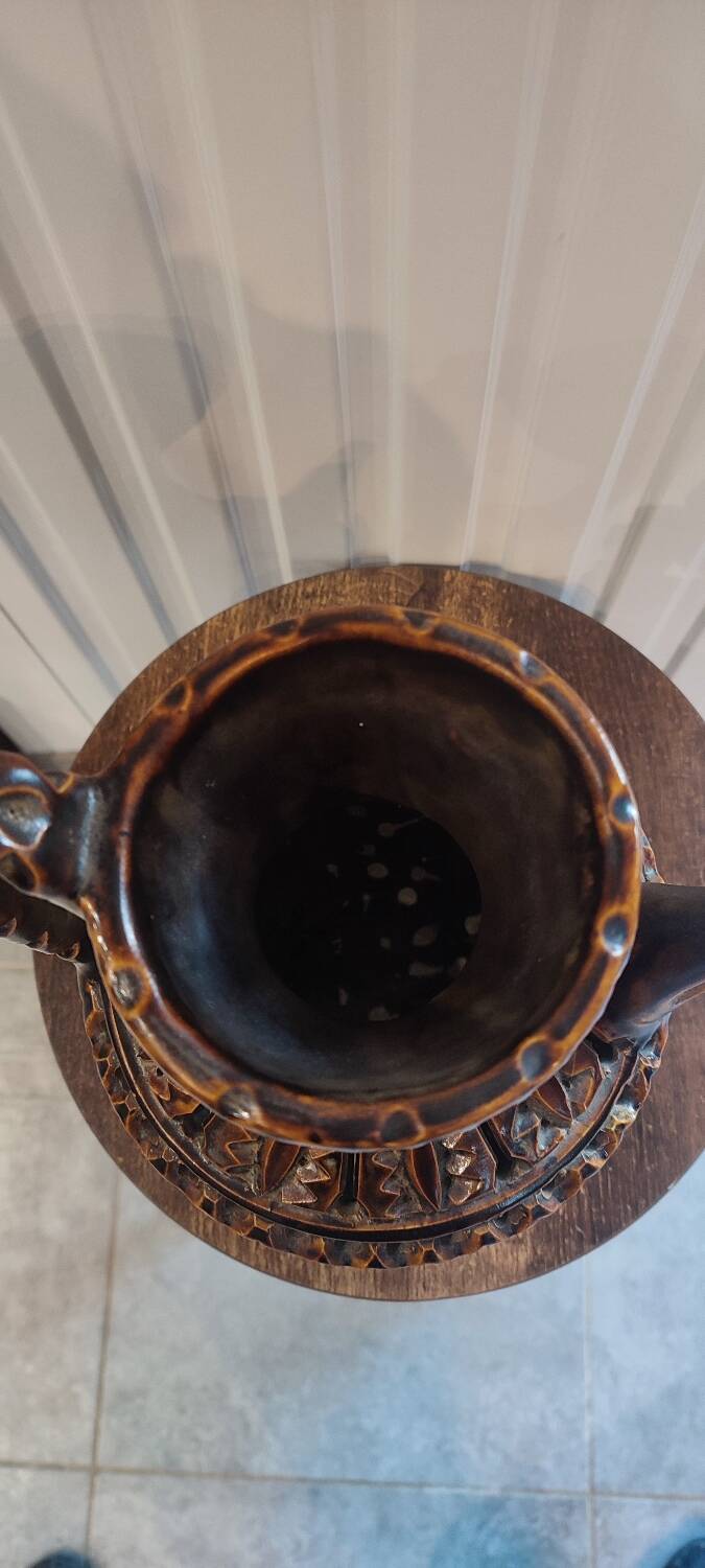 Bessone incised ceramics in Vallauris