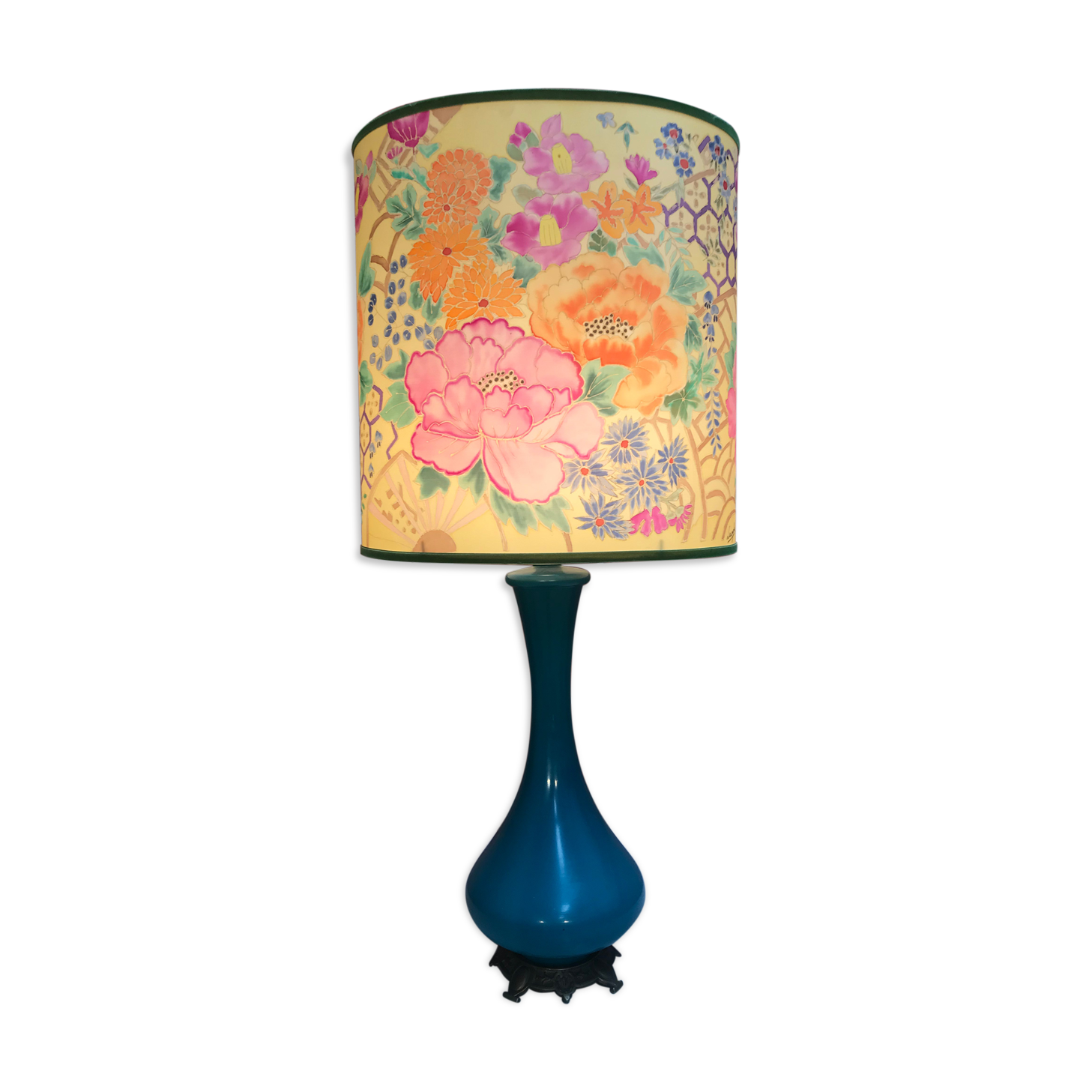Blue ceramic table lamp