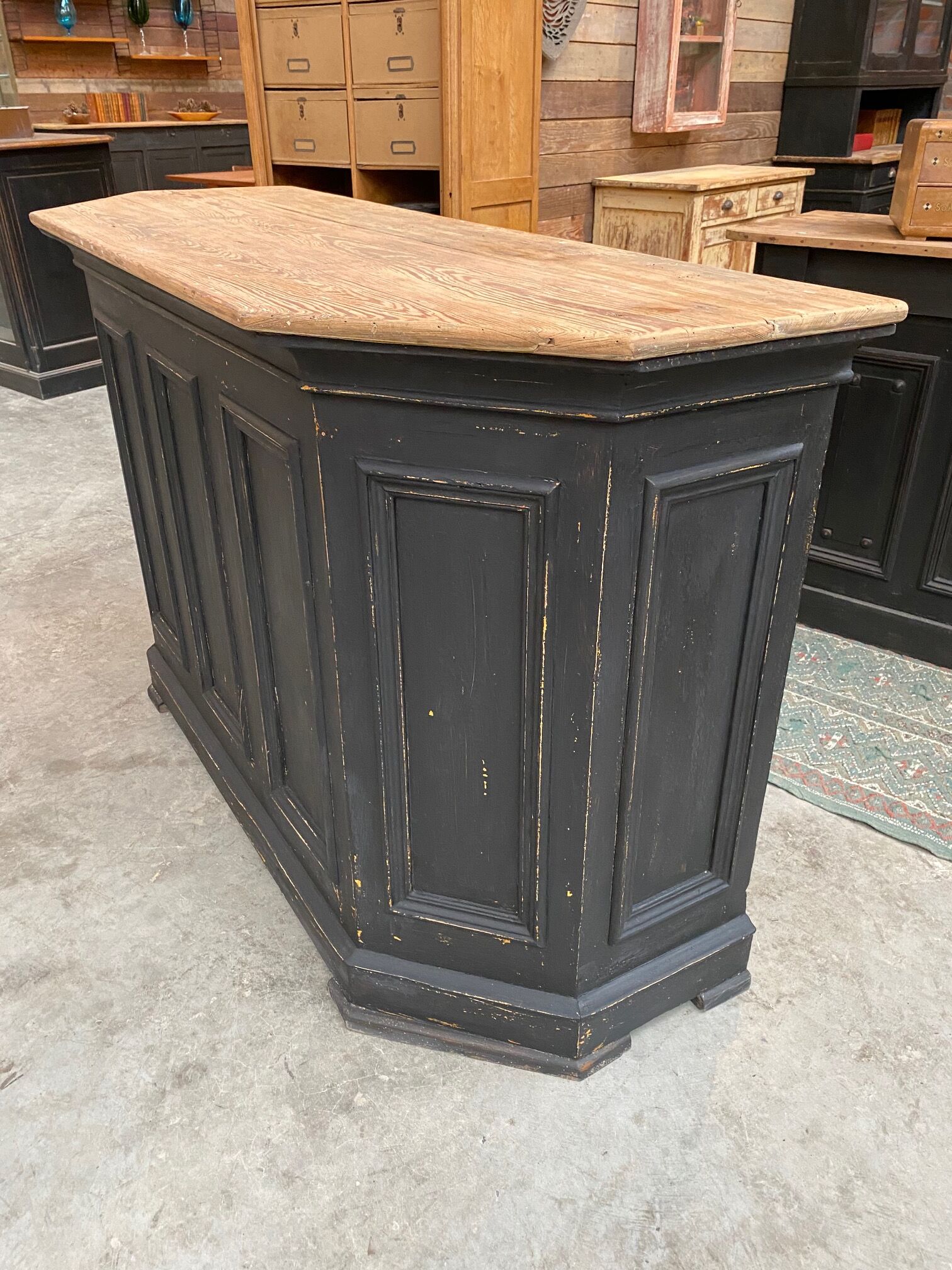 Counter / bar early XXth