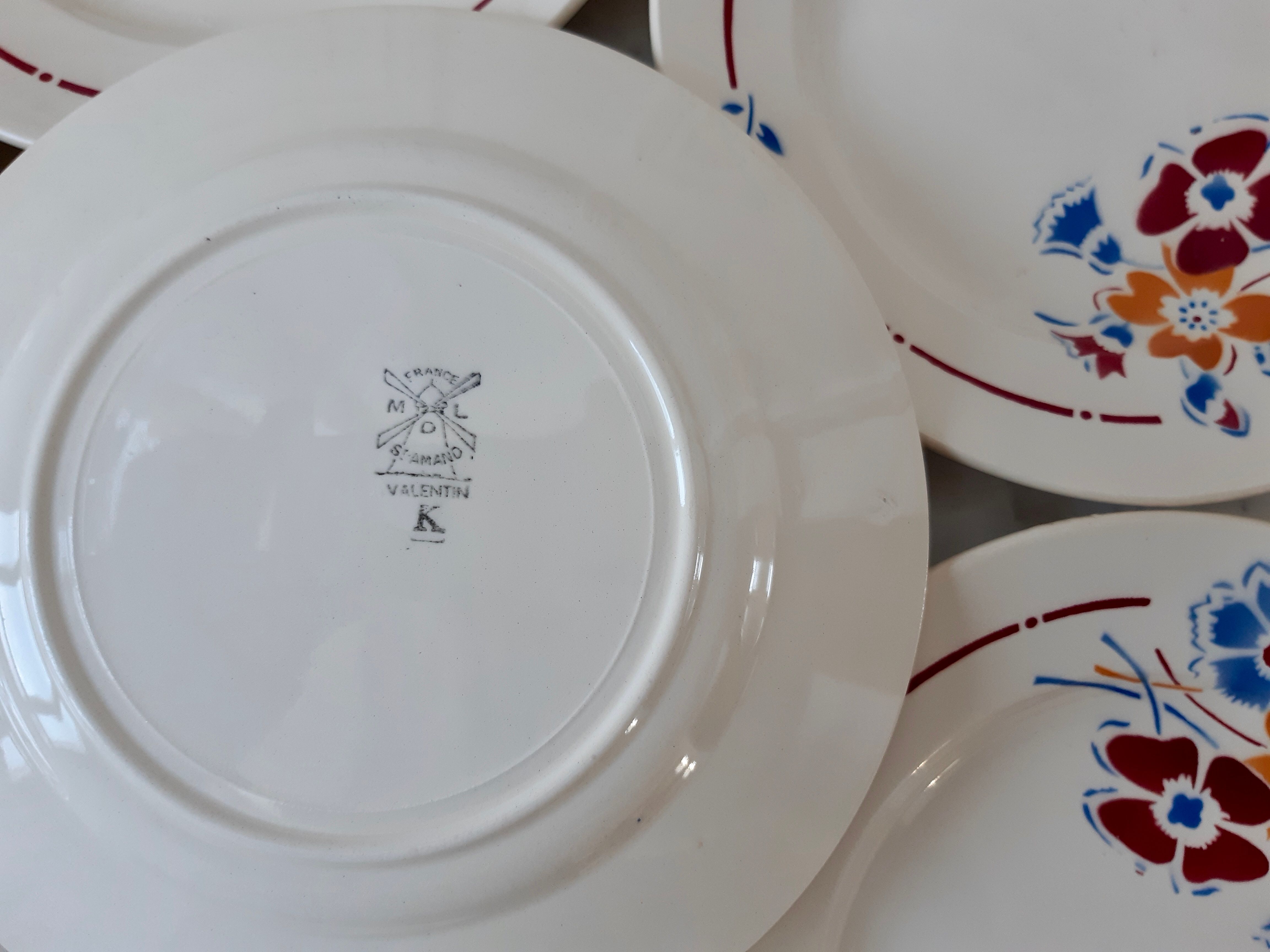 Lot de 6 assiettes à dessert Saint Amand modèle Valentin