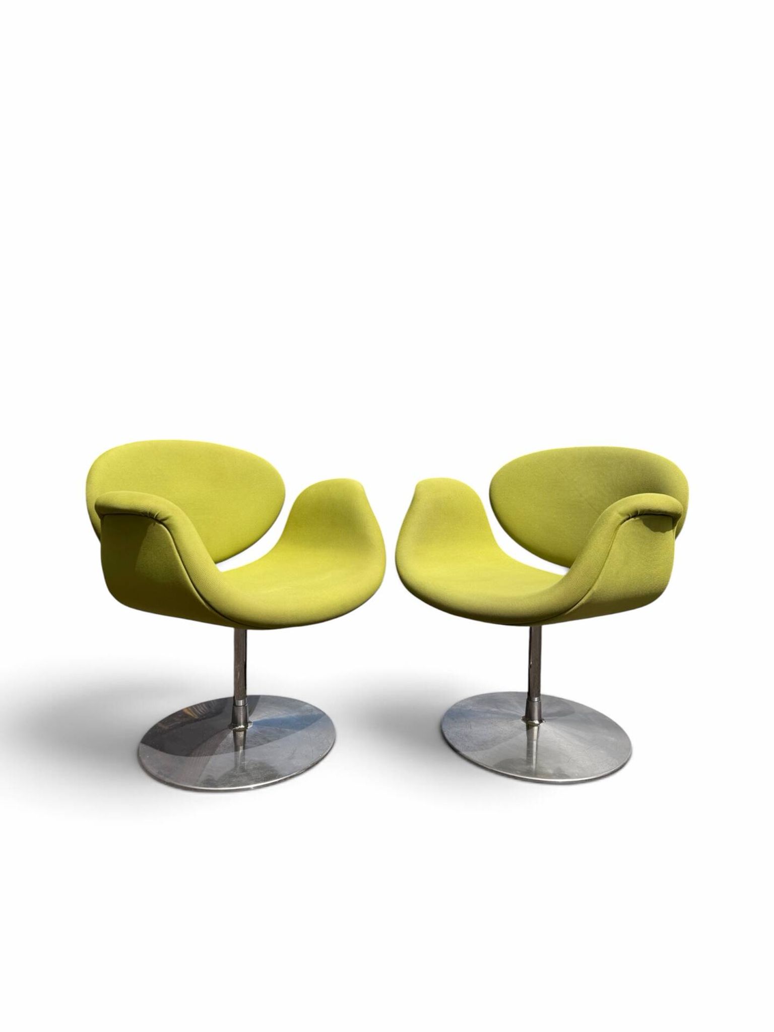 Little Tulip armchair by Pierre Paulin for Artifort in green fabric.